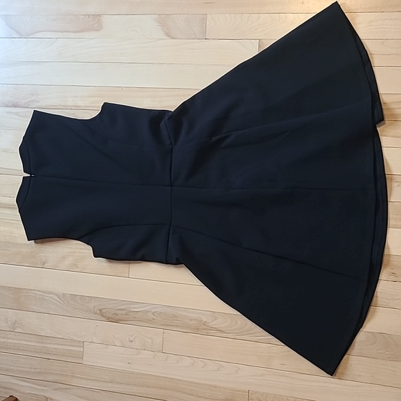 Madewell Anywhere Dress - Picture 2 of 7